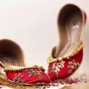 Handcrafted Red Embroidered Women's Moccasins with Gold Accents